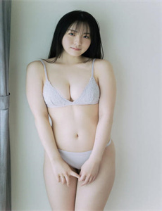 我们班八个男生玩吃我胸,国产传媒果冻天美MD