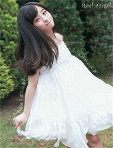 97玖玖/一个添下面两个吃奶把腿抬高